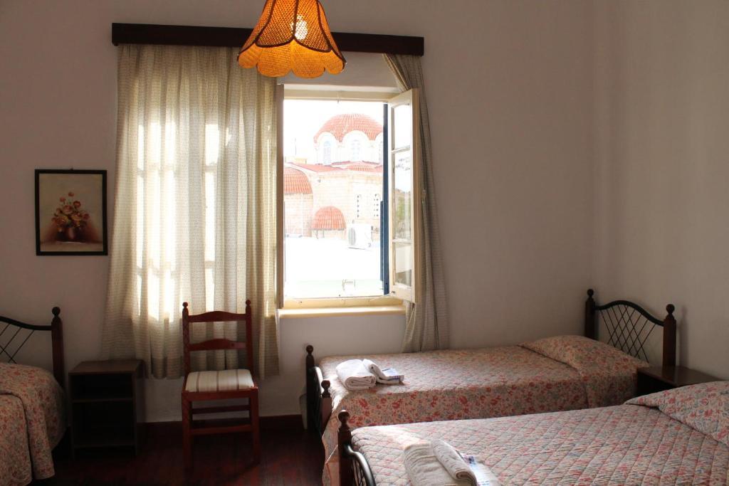 הוסטל Paphos Trianon חדר תמונה